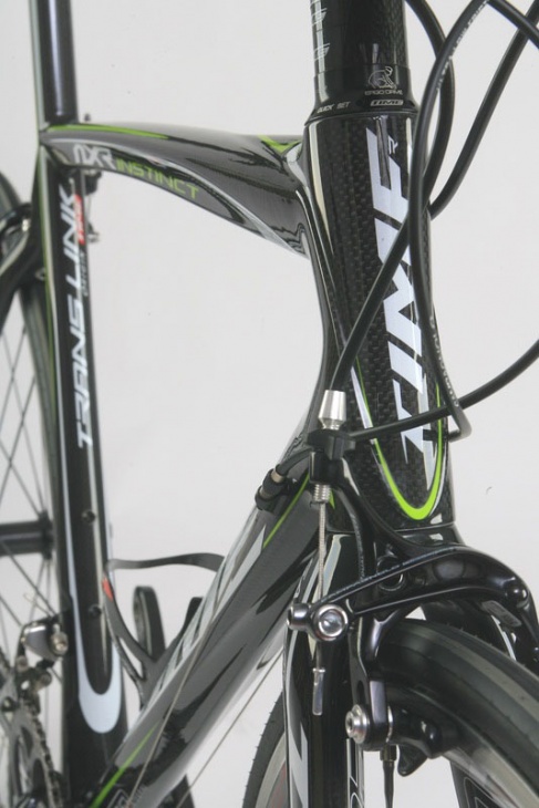 タイム NXR INSTINCT インテグラルRTMテクノロジー搭載の新